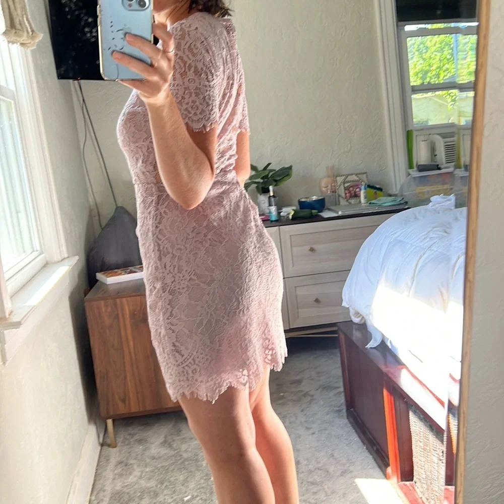 Gorgeous lace lilac Tobi cocktail dress S - Picture 6 of 9